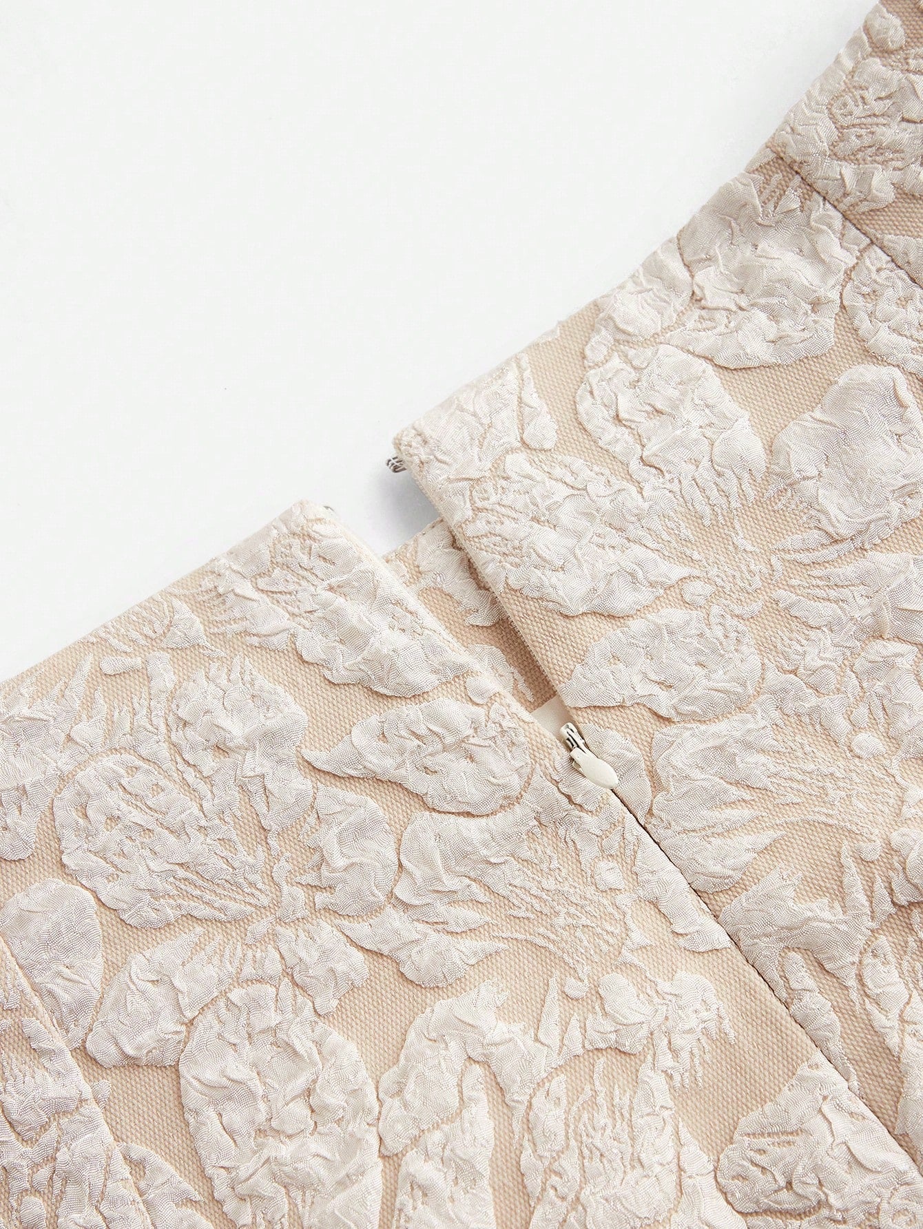Noiret Paris™ | Le Short Brodé Floral