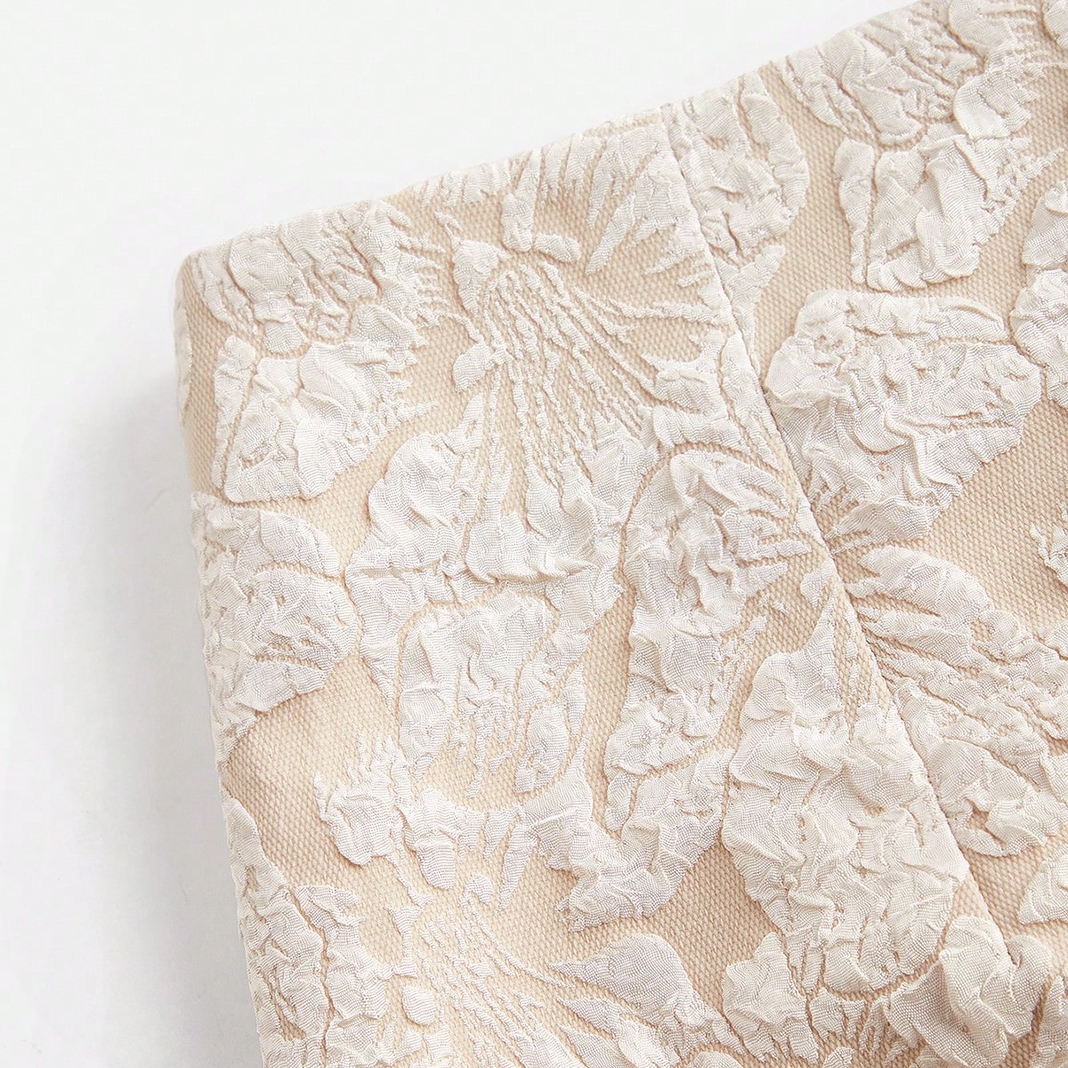 Noiret Paris™ | Le Short Brodé Floral