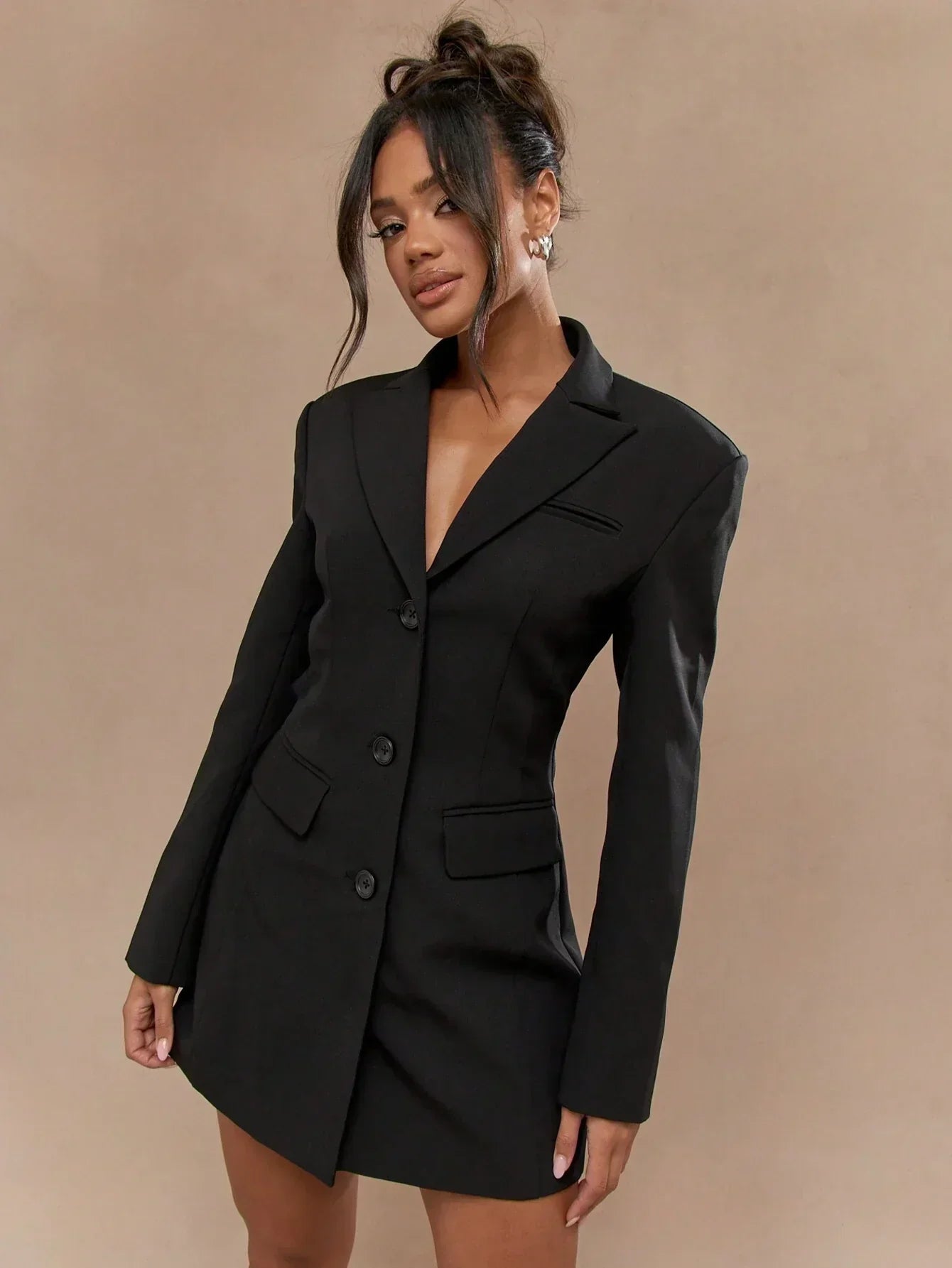 Noiret Paris™ | Robe Blazer Noire à Boutonnage Unique